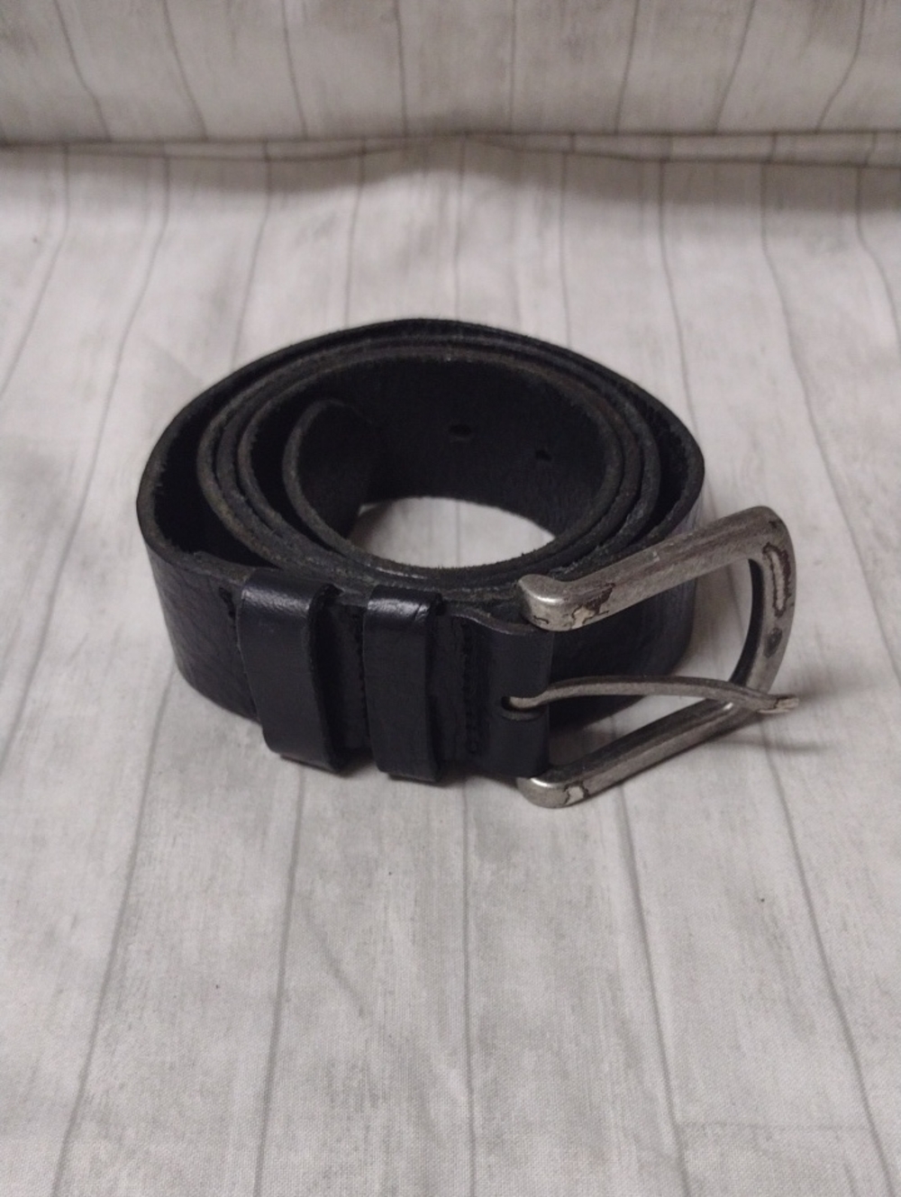 Unbranded Men's Black Leather Belt with Silver Buckle (J1088)